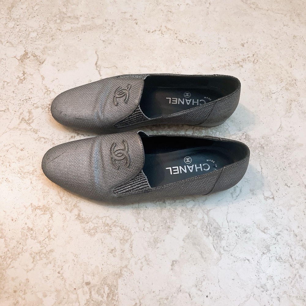 Chanel Loafers - Picture 2 of 5